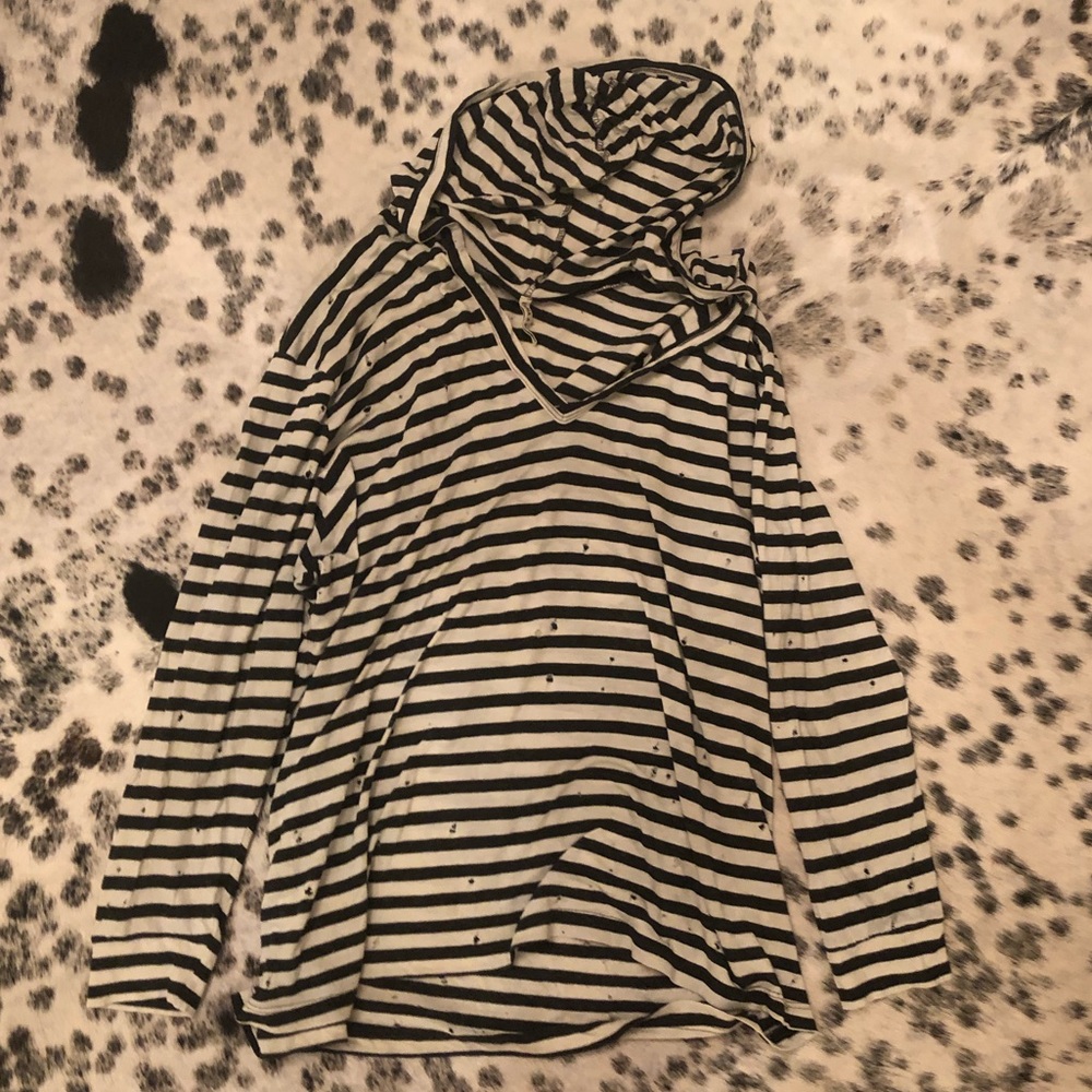 LF Hooded Long Sleeve T - V Neck